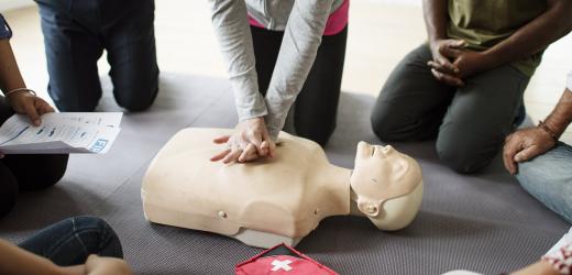 FAA AWARD IN FIRST AID AT WORK